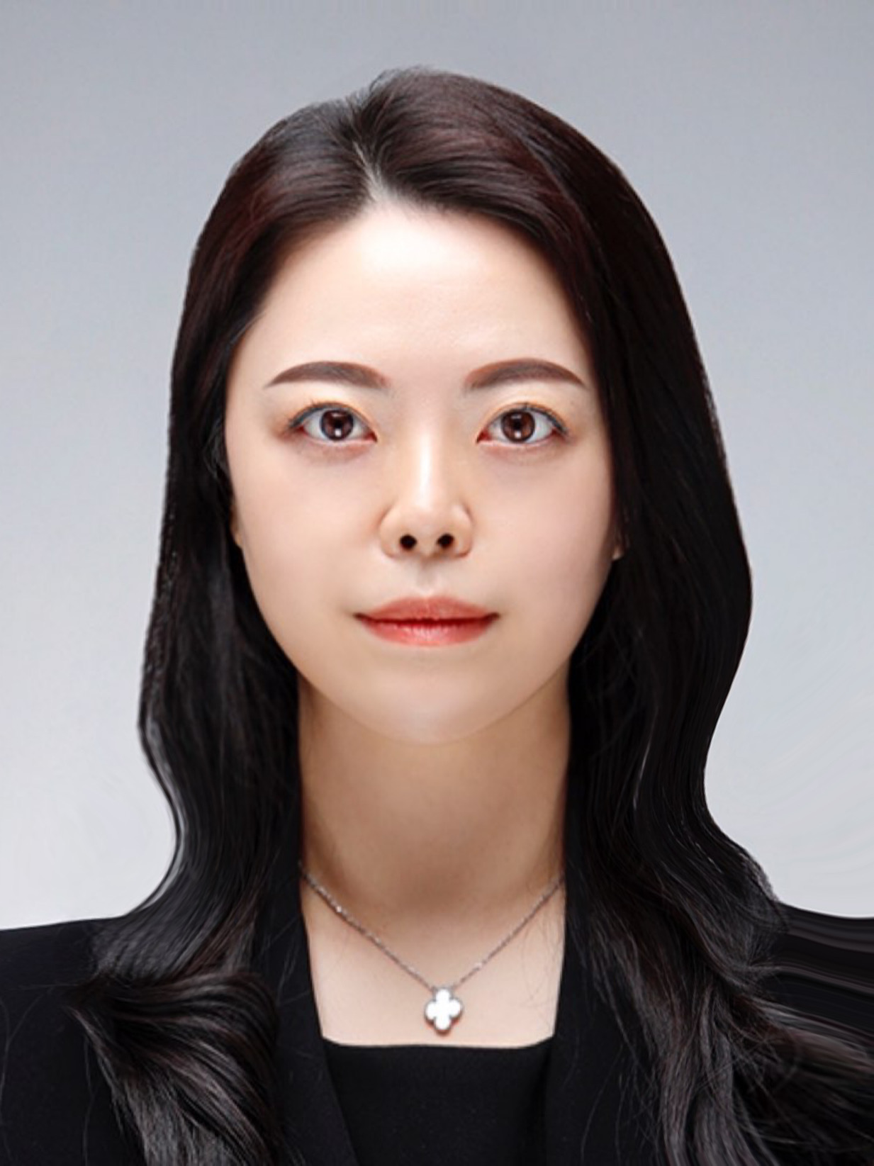 박유영